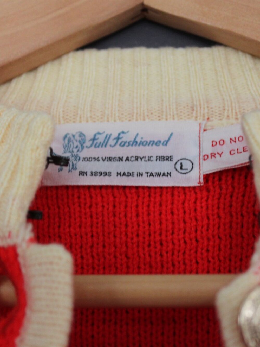VINTAGE Red knit jacket - Picture 2 of 5